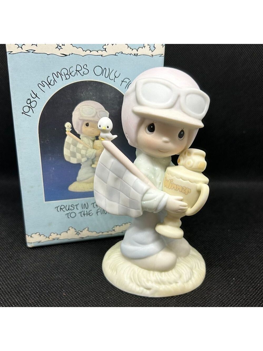 Precious Moments 1984 Members Only "Trust in the Lord to the finish" figurine